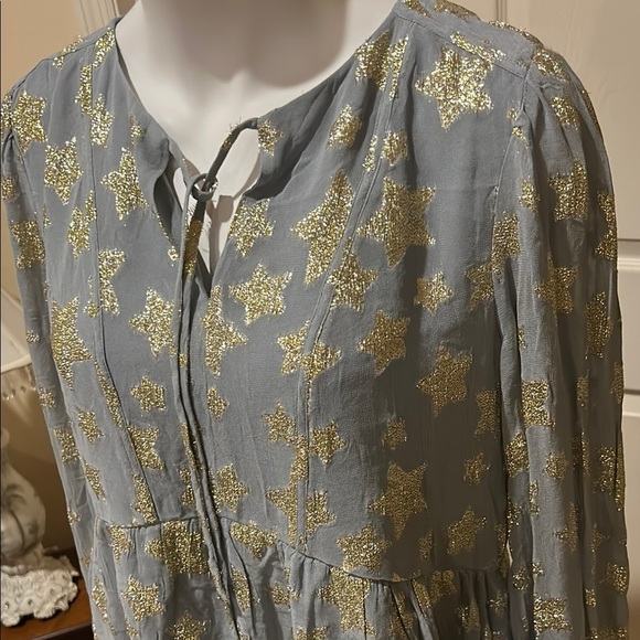 LOFT Gray Dress with Gold Star Design. Lined. Size Medium - Picture 3 of 12